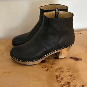 Maguba Swedish Clog Boots